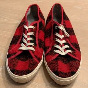 Old Navy Vulc sneakers Red & Black plaid Size 10